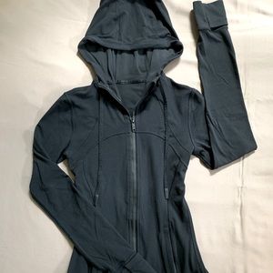 Lululemon Lightweight Black Jacket Size 2